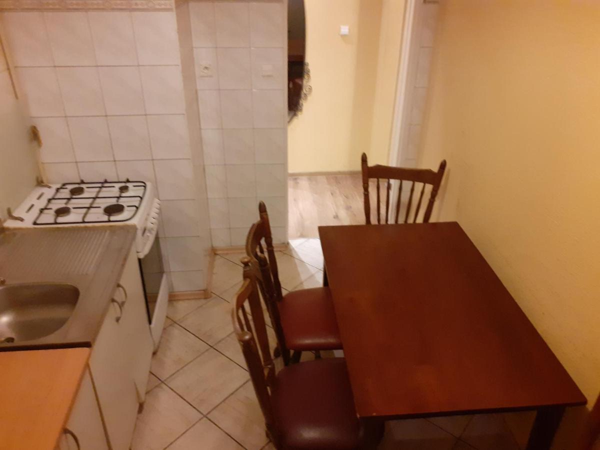 דירות גניזנו Kamienica מראה חיצוני תמונה